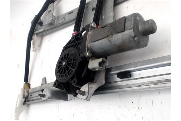 Recambio de elevalunas electrico delantero derecho para citroen xsara picasso 1.6 hdi referencia OEM IAM 9222F9 9222F9 