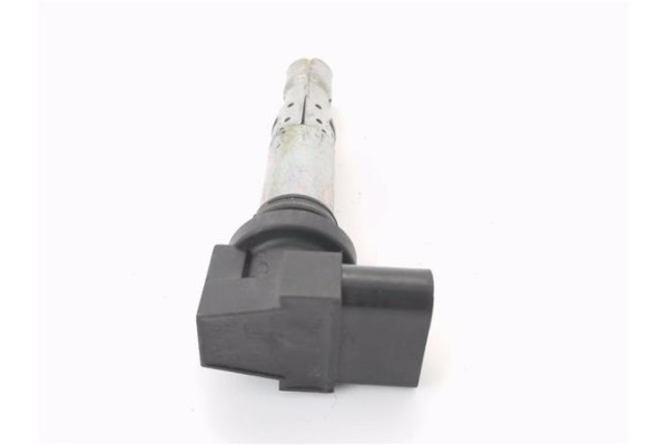 Recambio de bobina encendido para volkswagen polo iv (9n3) 1.4 advance referencia OEM IAM 036905715A  