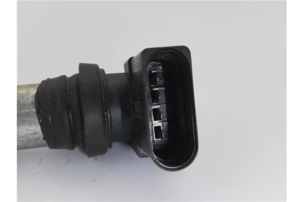 Recambio de bobina encendido para volkswagen polo iv (9n3) 1.4 advance referencia OEM IAM 36905715  