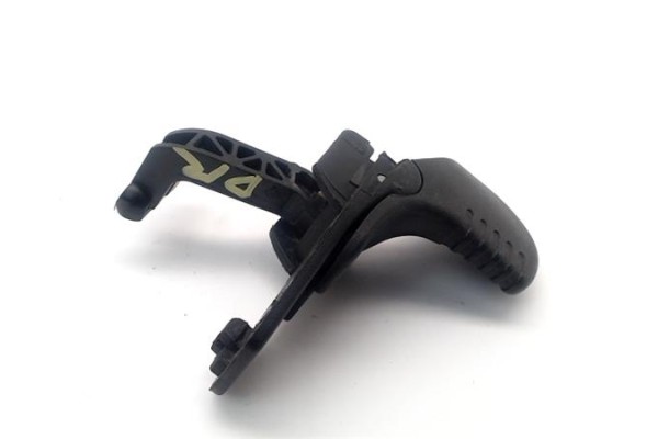 Recambio de manilla ext. puerta delantero derecha para renault twingo i (c06) 1.2 (c066/67/68) referencia OEM IAM 7700822425  