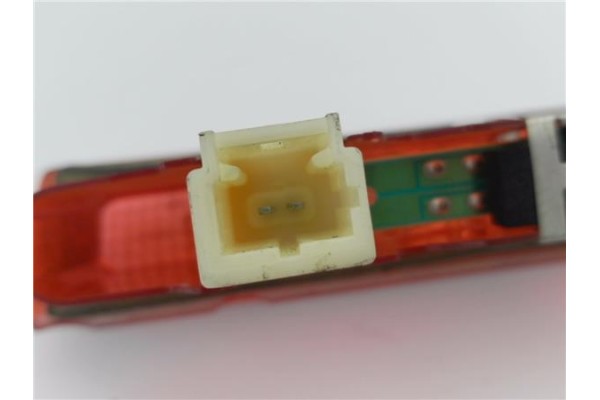 Recambio de luz central de freno para renault scenic ii (jm) 1.5 dci (jm1f) referencia OEM IAM 8200073239C  