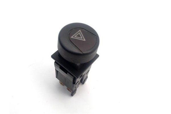 Recambio de interruptor luces emergencia para fiat i punto (176) berlina 1.2 60 sx referencia OEM IAM 7147330600  