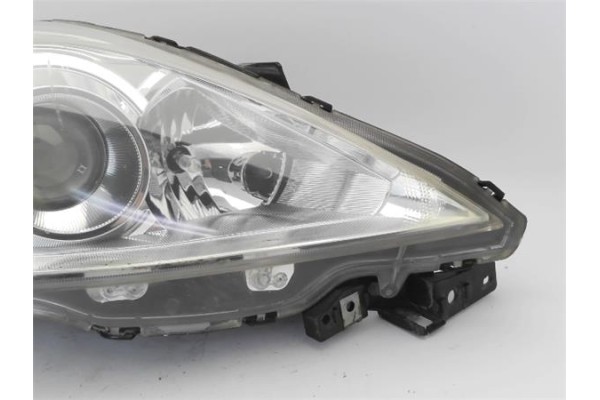 Recambio de faro delantero dcho para mazda 5 2.0 referencia OEM IAM CD85510K0B  