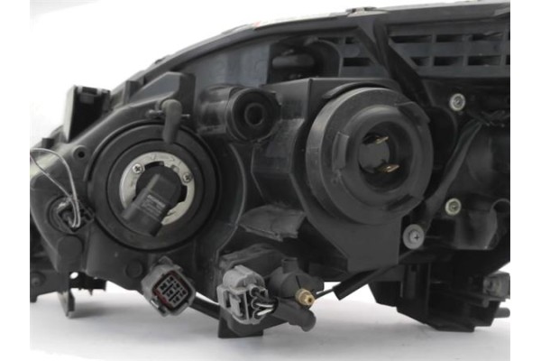 Recambio de faro delantero dcho para mazda 5 2.0 referencia OEM IAM CD85510K0B  