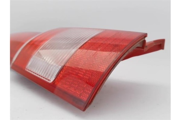 Recambio de piloto trasero izquierdo para fiat ii panda (169) 1.1 referencia OEM IAM 51705459  