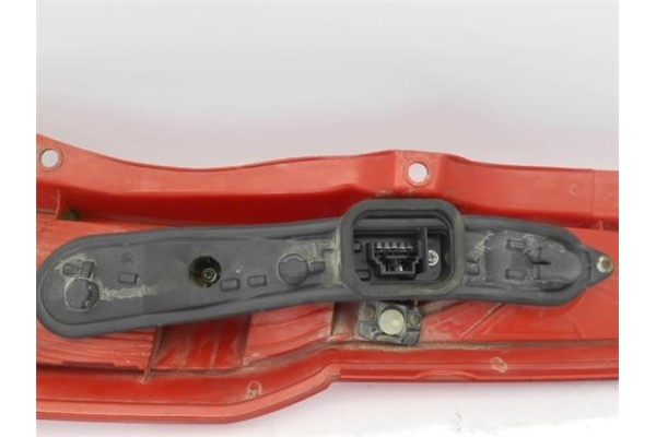 Recambio de piloto trasero izquierdo para fiat ii panda (169) 1.1 referencia OEM IAM 51705459  