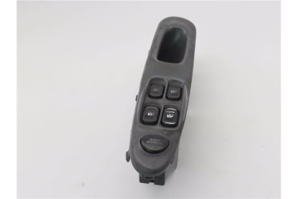 Recambio de mando elevalunas delantero izquierdo para hyundai lantra berlina (rd) 1.9 d referencia OEM IAM 9357029050  