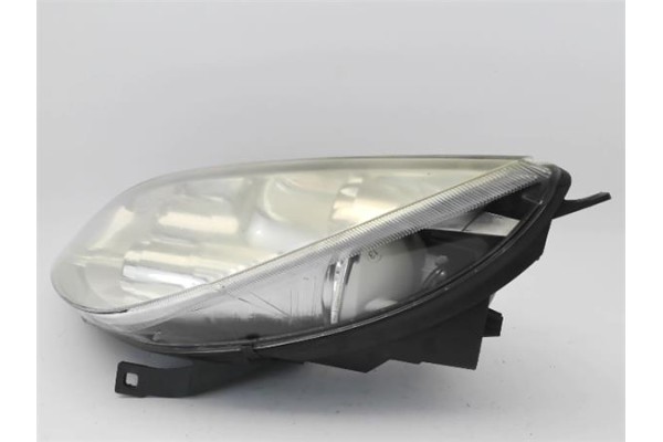 Recambio de faro delantero izquierdo para mitsubishi colt cz3 berl. 5 (z30a) 1.5 di-d inform referencia OEM IAM 8301A221  