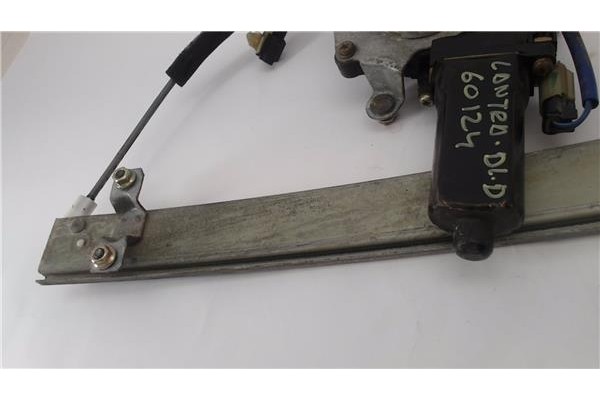 Recambio de mecanismo elevalunas delantero derecho para hyundai lantra berlina (rd) 1.9 d referencia OEM IAM 9882029010  