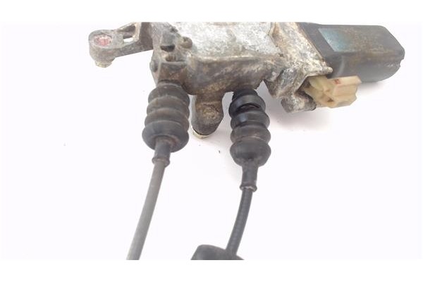 Recambio de mecanismo elevalunas trasero izquierdo para hyundai lantra berlina (rd) 1.9 d referencia OEM IAM 8340129031  