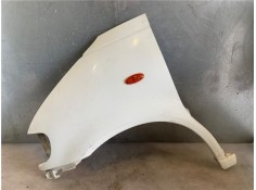 Recambio de aleta delantero izquierda para nissan serena (c23m) 2.3 d referencia OEM IAM 631019C030  