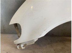 Recambio de aleta delantero izquierda para nissan serena (c23m) 2.3 d referencia OEM IAM 631019C030  