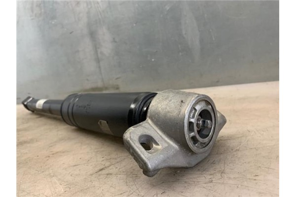 Recambio de amortiguador trasero derecho para opel astra j berlina 5p 1.6 excellence referencia OEM IAM   