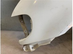 Recambio de aleta delantero izquierda para nissan serena (c23m) 2.3 d referencia OEM IAM 631019C030  