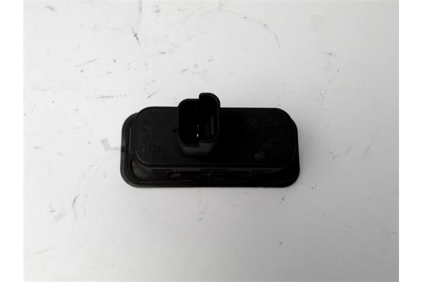 Recambio de maneta exterior porton para renault megane ii (bm0/1_, cm0/1_) 2.0 dci (bm1k, cm1k) referencia OEM IAM 8200076256  
