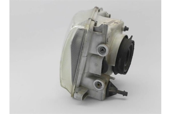 Recambio de faro delantero izquierdo para nissan serena (c23m) 2.3 d referencia OEM IAM 260607C002  