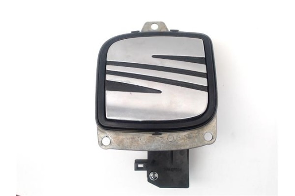 Recambio de cierre electromagnetico porton para seat ibiza (6l1) 1.9 tdi referencia OEM IAM 1M0959781A  