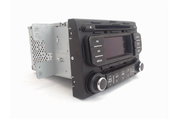 Recambio de radio / cd para kia rio (ub) 1.2 basic referencia OEM IAM   