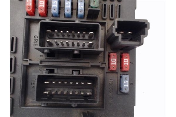 Recambio de caja fusibles/rele para peugeot 307 (3a/c) 2.0 hdi 135 referencia OEM IAM 6547SB 9657608780BSMB3 