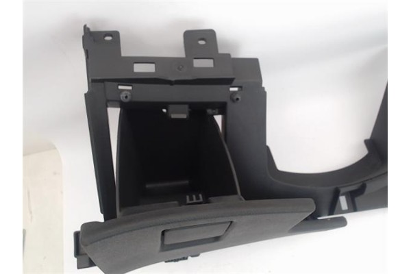 Recambio de guantera salpicadero para opel astra j berlina 5p 1.6 excellence referencia OEM IAM   