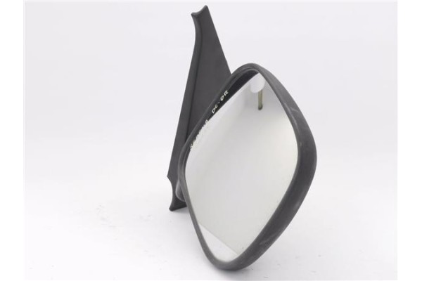 Recambio de retrovisor derecho para nissan serena (c23m) 2.3 d referencia OEM IAM E9020068  