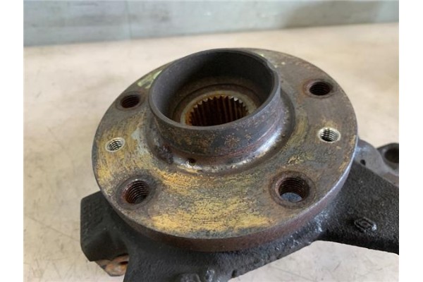 Recambio de mangueta delantero derecha para renault kangoo express (fw0/1_) 1.5 dci (fw0a, fw0b) referencia OEM IAM 8200755590  