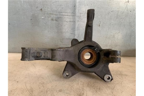 Recambio de mangueta delantero derecha para renault kangoo express (fw0/1_) 1.5 dci (fw0a, fw0b) referencia OEM IAM 8200755590  