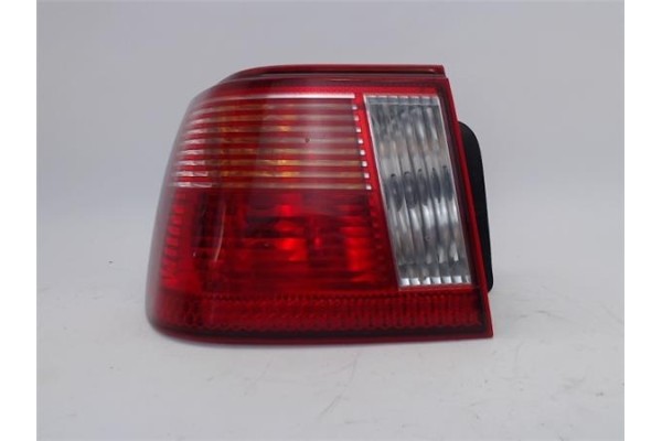 Recambio de piloto trasero izquierdo para seat ibiza (6k1)(08.1999 ) 1.4 referencia OEM IAM 6K6945257C  