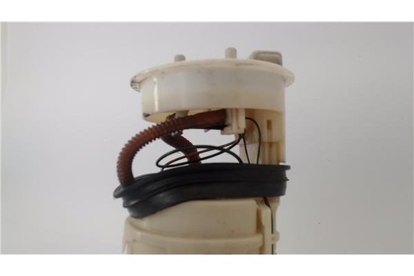 Recambio de bomba combustible para volkswagen golf iv berlina (1j1) 1.6 16v referencia OEM IAM 1J0919051H  