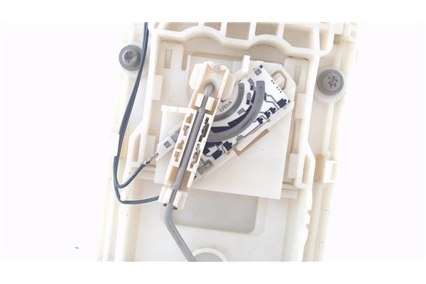 Recambio de bomba combustible para volkswagen golf iv berlina (1j1) 1.6 16v referencia OEM IAM 1J0919051H  