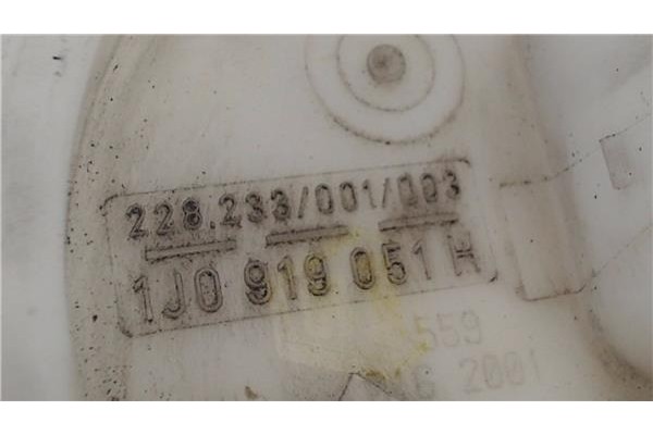 Recambio de bomba combustible para volkswagen golf iv berlina (1j1) 1.6 16v referencia OEM IAM 1J0919051H  