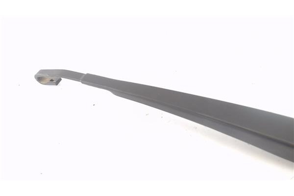 Recambio de brazo limpiaparabrisas trasero para volkswagen golf iv berlina (1j1) 1.6 16v referencia OEM IAM 1J6955707A  