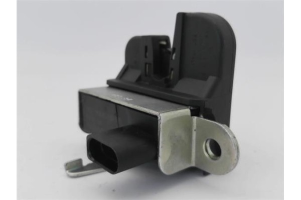 Recambio de cerradura porton para volkswagen golf v (1k1) 2.0 fsi referencia OEM IAM 1K6827505B  