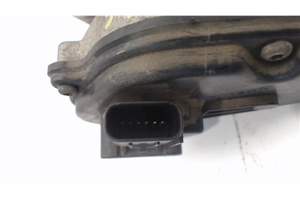 Recambio de caja mariposa aire para mazda 2 (b2w) 1.6 referencia OEM IAM 0623382L 2S6UEA 