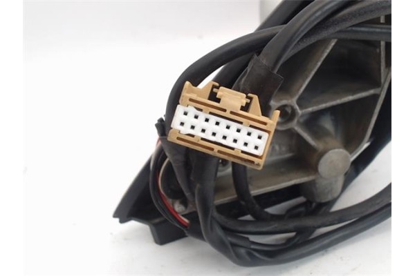 Recambio de retrovisor electrico derecho para audi a4 berlina (8e) 1.8 t referencia OEM IAM   