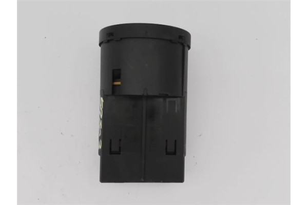 Recambio de mando de luces para volkswagen polo iv (9n1) 1.2 12v referencia OEM IAM 6Q0941531B  