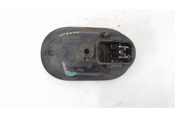 Recambio de manilla int. puerta delantero izquierda para renault megane ii (bm0/1_, cm0/1_) 1.9d dci (120) referencia OEM IAM 82
