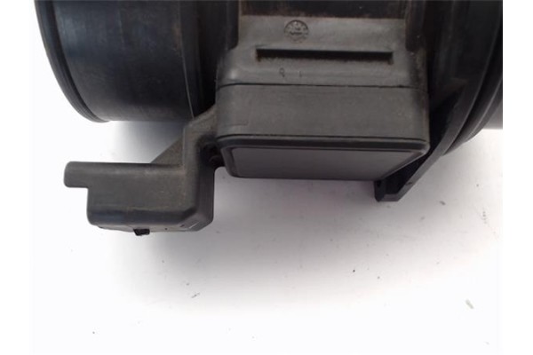 Recambio de caudalimetro para renault laguna ii (bg0) 1.9 dci (bg1a, bg1w) referencia OEM IAM 7700314057 11037613 