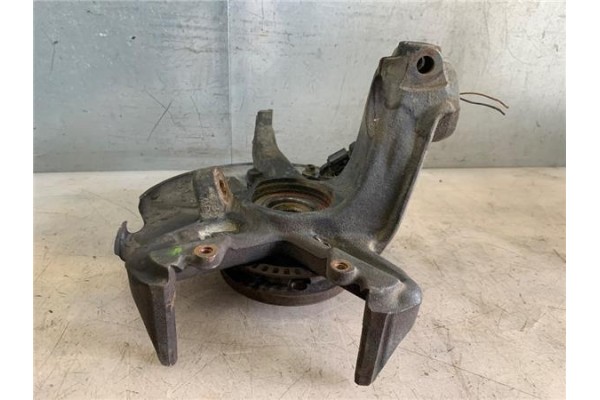 Recambio de mangueta delantero izquierda para volkswagen golf iv berlina (1j1) 1.6 16v referencia OEM IAM 1J0407255N  