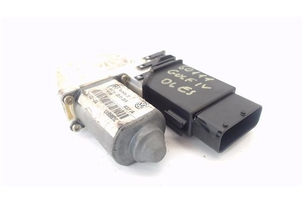 Recambio de motor elevalunas delantero izquierdo para volkswagen golf iv berlina (1j1) 1.6 16v referencia OEM IAM 1J1959801C  