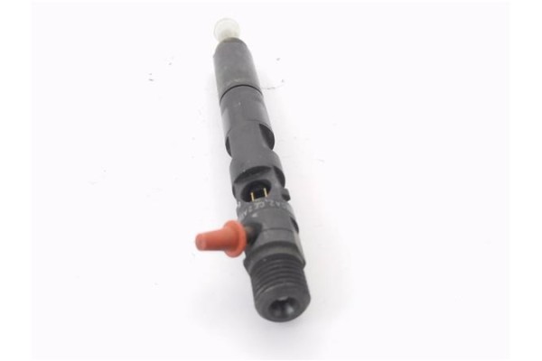 Recambio de inyector para renault clio iii 1.5 authentique referencia OEM IAM 8200815416 H8200421897 
