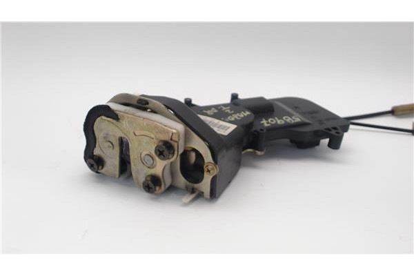 Recambio de cierre electromagnetico trasero derecho para mazda 2 (b2w) 1.6 referencia OEM IAM   