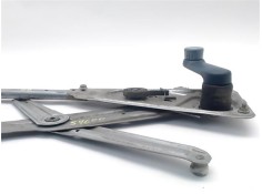 Recambio de elevalunas manual delantero derecho para renault twingo i (c06) 1.2 (c066/67/68) referencia OEM IAM 7700818266  