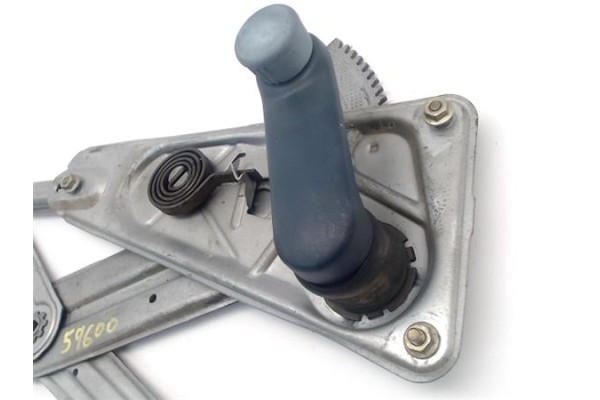 Recambio de elevalunas manual delantero derecho para renault twingo i (c06) 1.2 (c066/67/68) referencia OEM IAM 7700818266  
