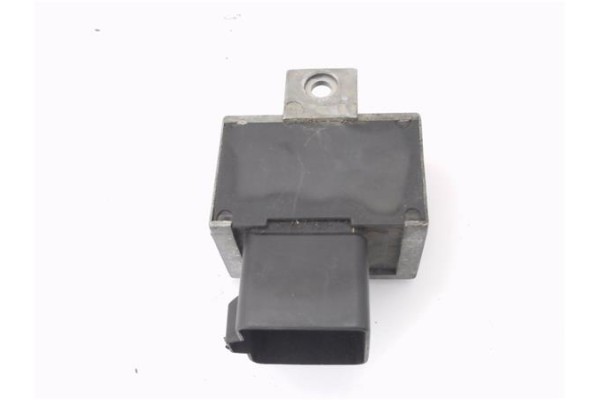 Recambio de caja precalentamiento para renault megane ii berlina 3p 1.5 authentique confort referencia OEM IAM 7700115078  