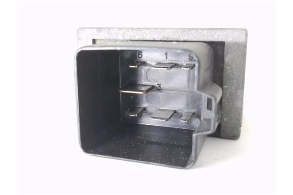 Recambio de caja precalentamiento para renault megane ii berlina 3p 1.5 authentique confort referencia OEM IAM 7700115078  