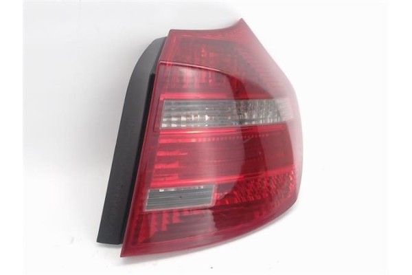 Recambio de piloto trasero derecho para bmw serie 1 berlina (e81/e87) 2.0 120d referencia OEM IAM   