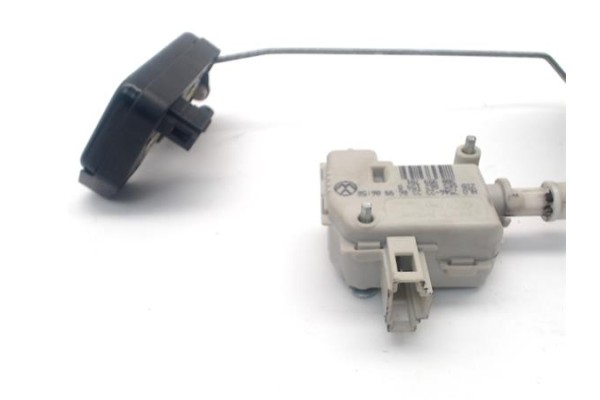 Recambio de cierre electromagnetico porton para seat cordoba berlina (6k2) 1.6 referencia OEM IAM 6K5862159B  