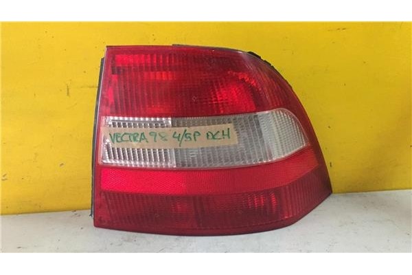 Recambio de piloto trasero derecho para opel vectra b berlina 1.8 básico (1999) referencia OEM IAM 90568049  