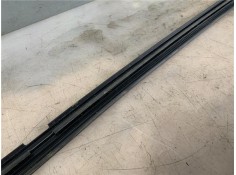 Recambio de barras de techo para citroen c2 1.4 hdi referencia OEM IAM 8320E3  